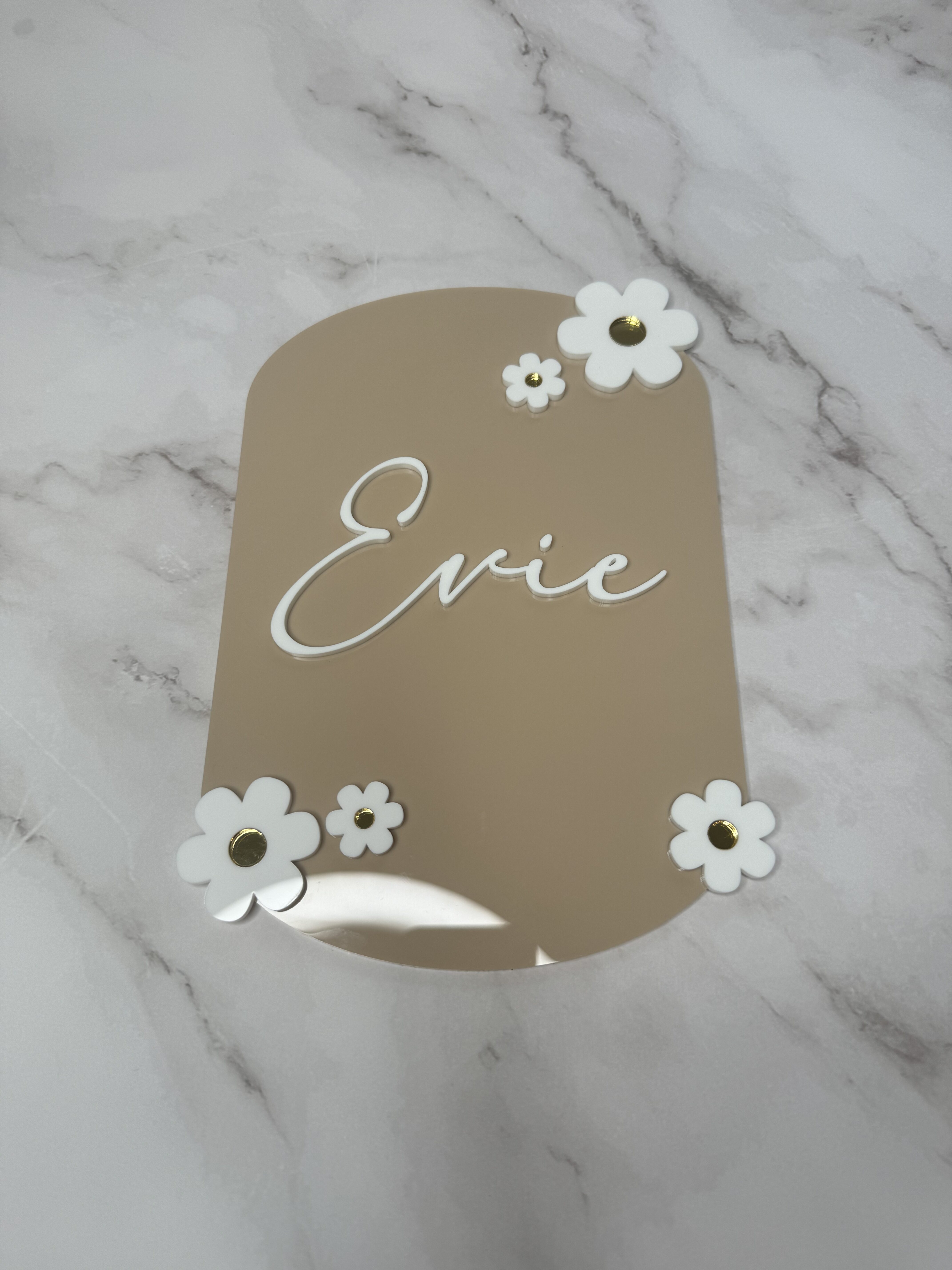 Evie plaque