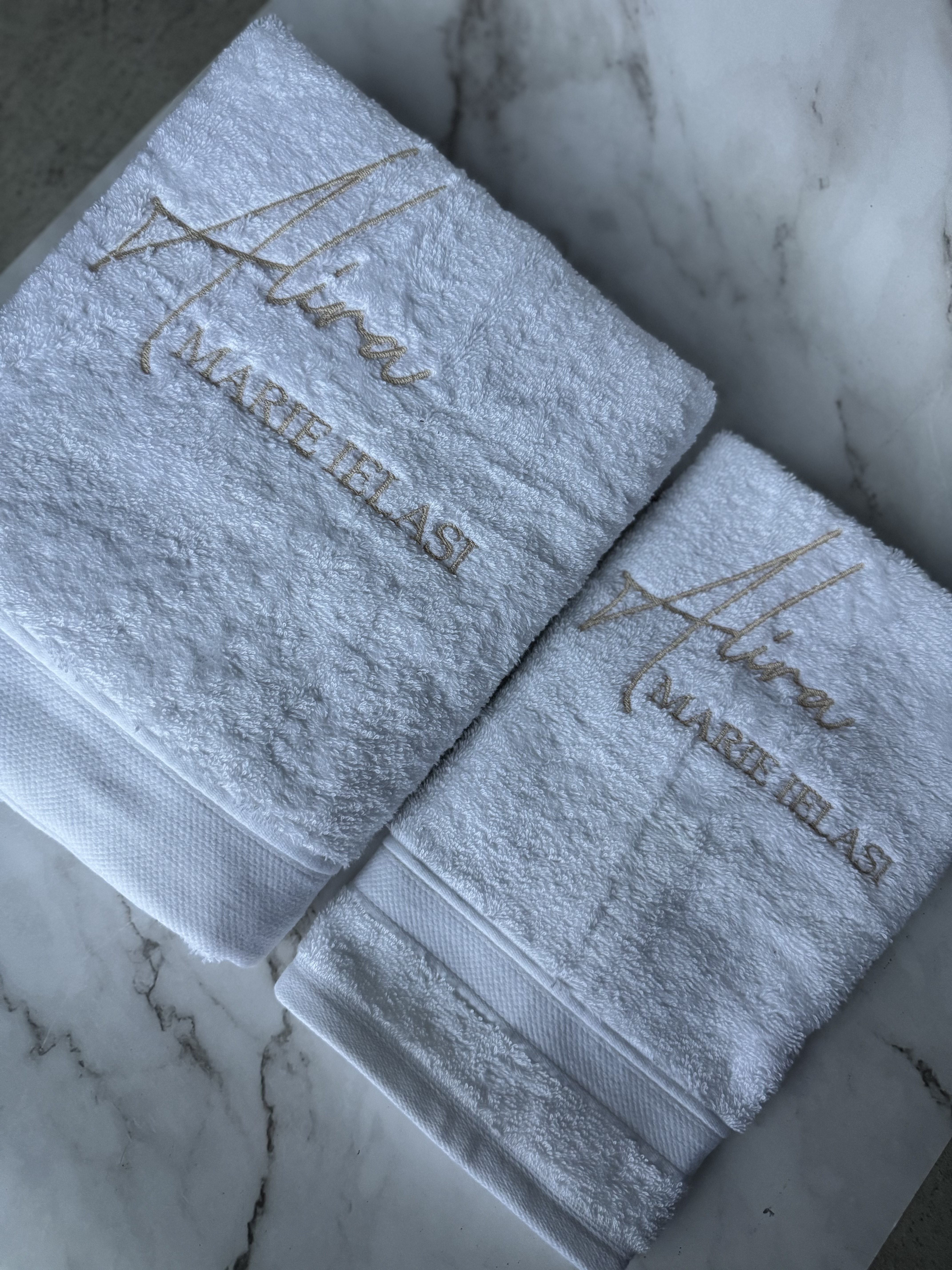 Embroided Towel Set